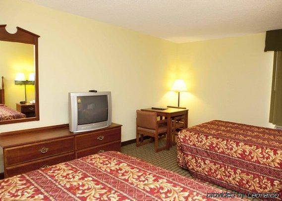 Red Roof Inn Spartanburg - I-26 Szoba fotó